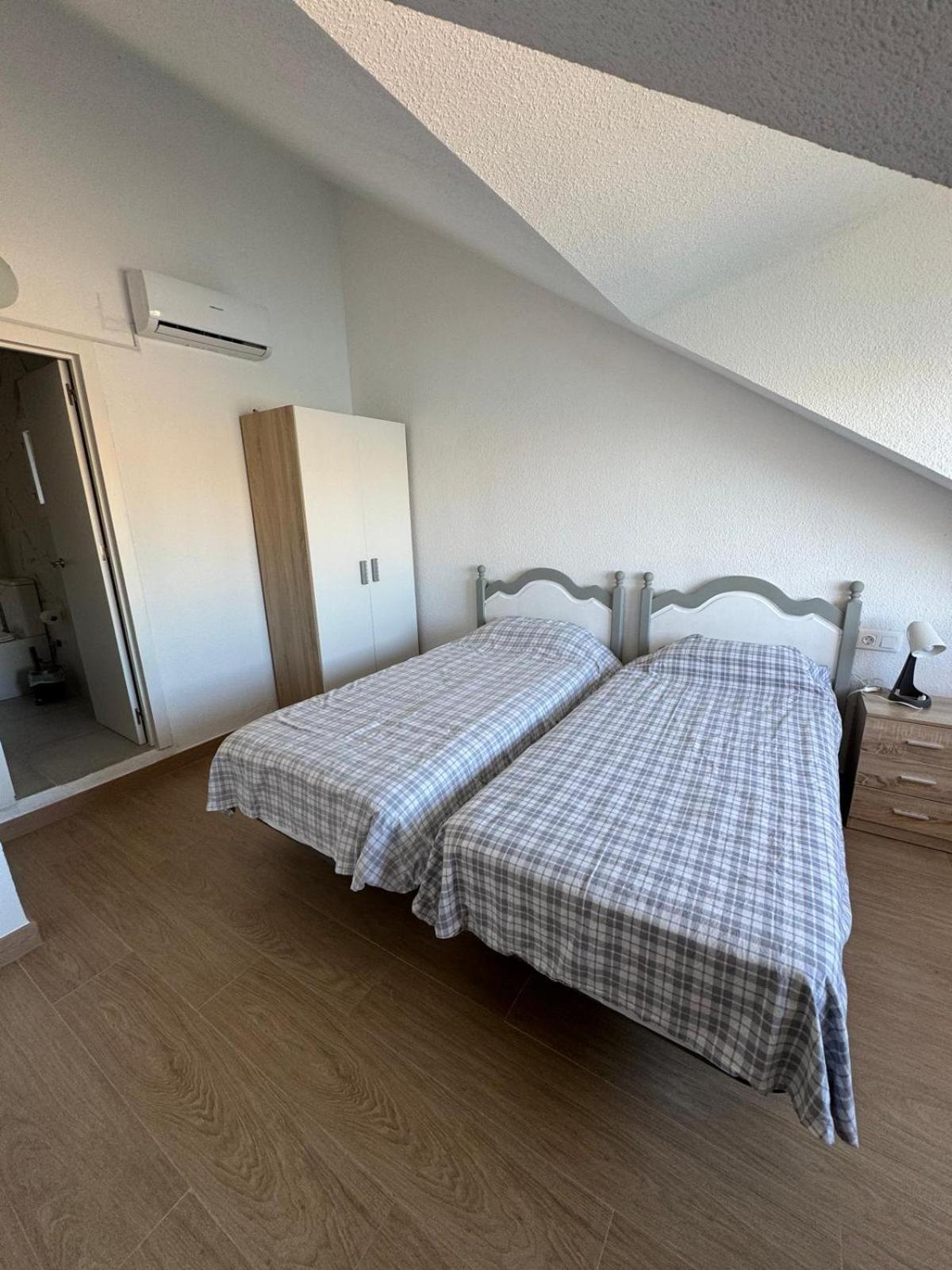 Bonito Triplex Con Increibles Vistas Villa Benidorm Luaran gambar
