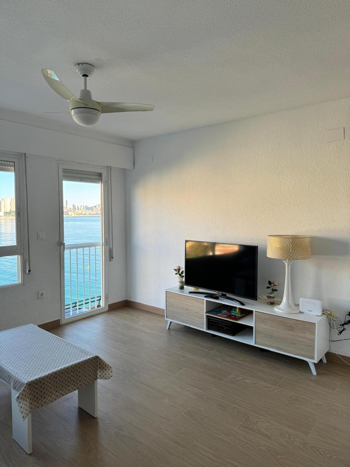 Bonito Triplex Con Increibles Vistas Villa Benidorm Luaran gambar